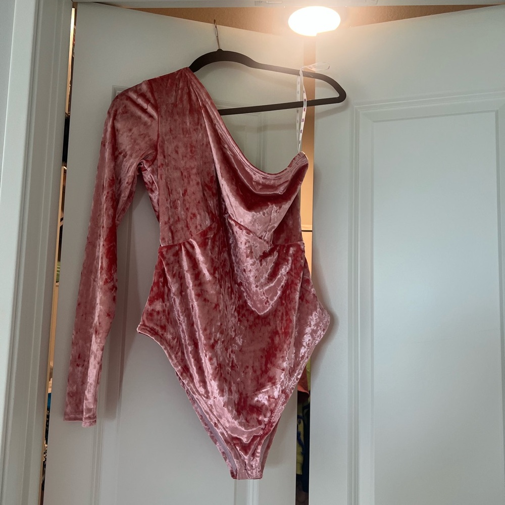 Yitty Pink Velvet Bodysuit, new never worn
